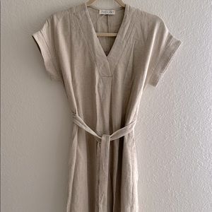 Natural linen dress with pockets! New, She & Sky